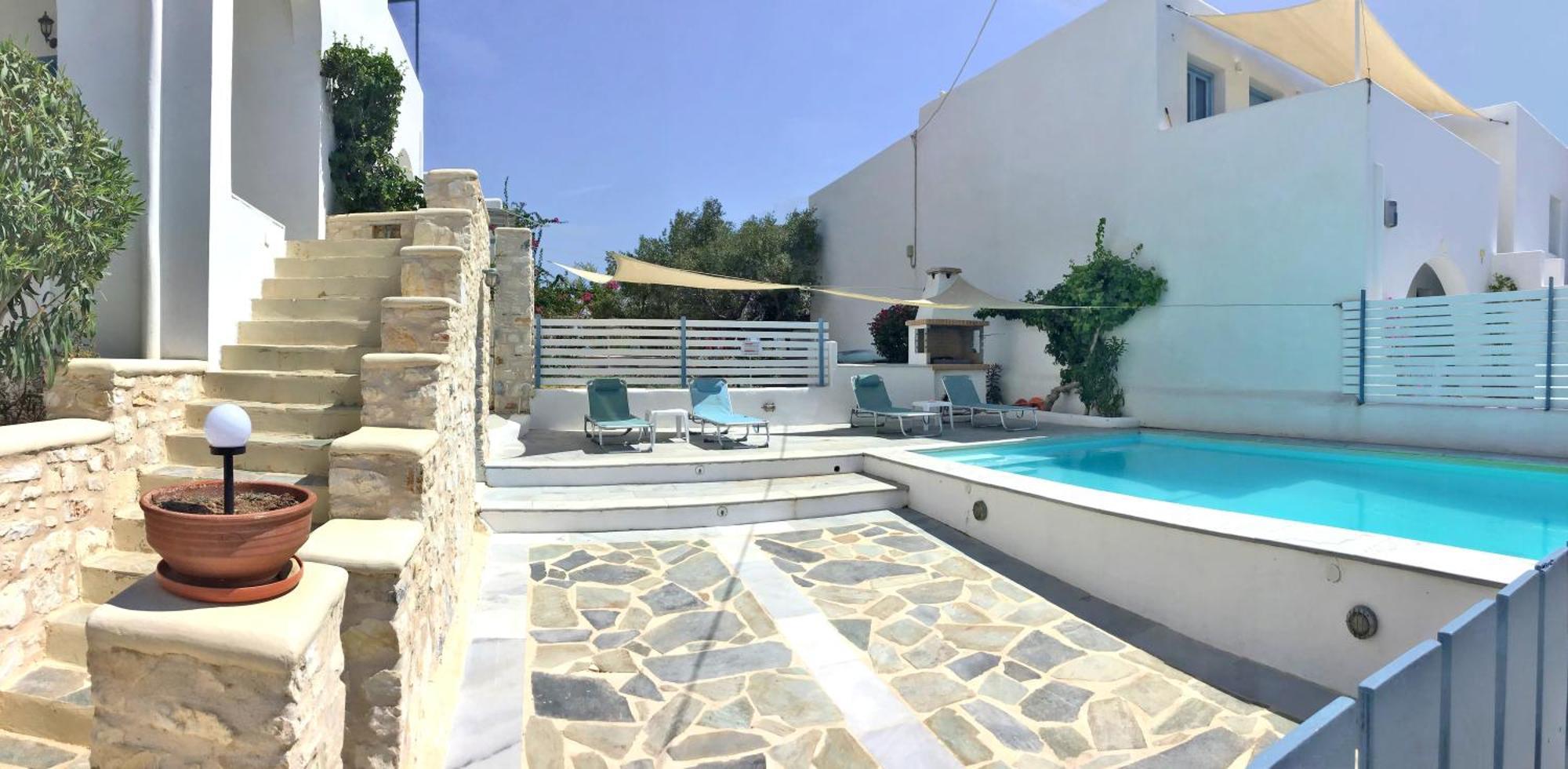 Villa Danae - Seaside Villa With Pool & Hot Tub Piso Livadi Esterno foto