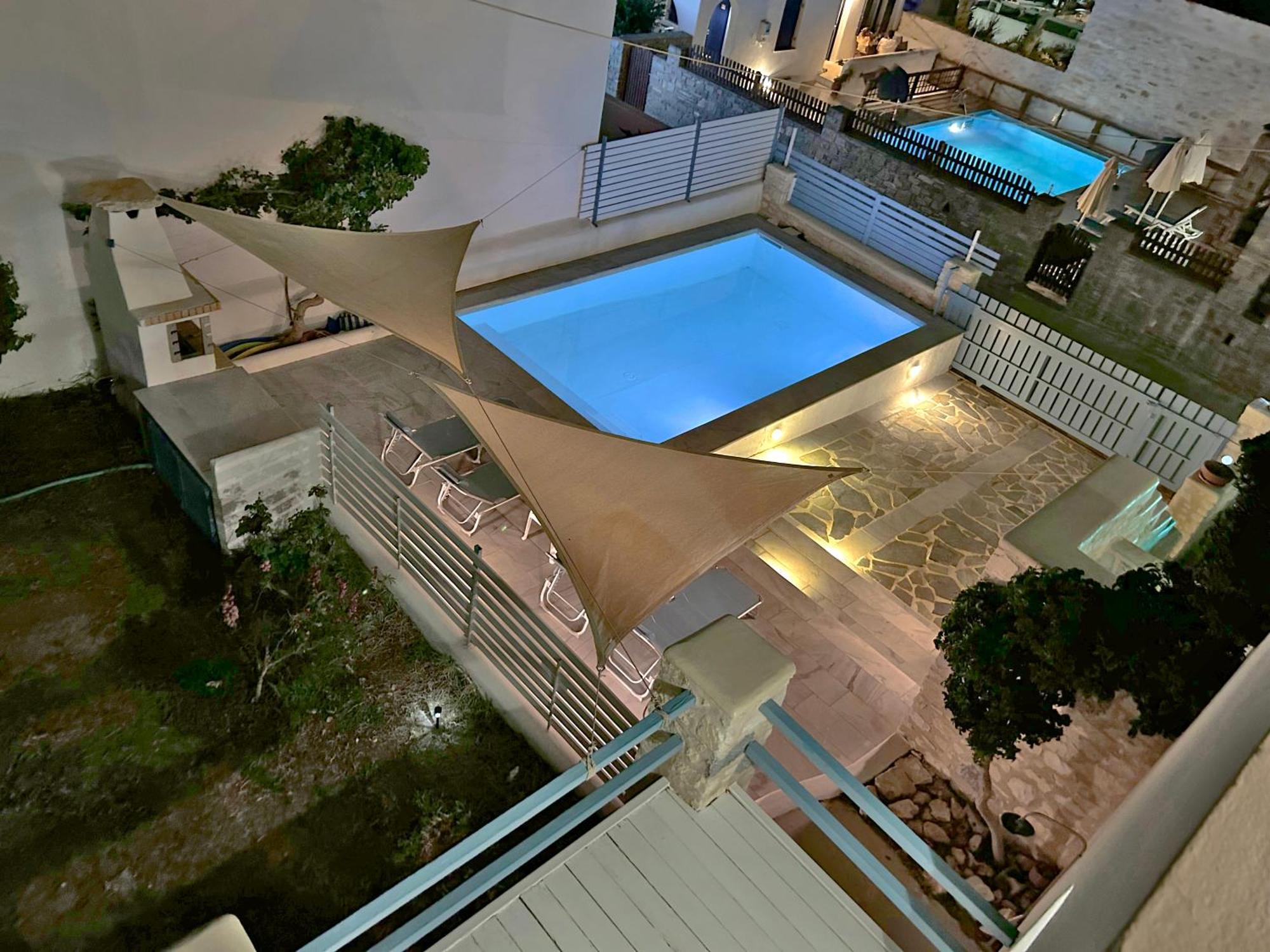 Villa Danae - Seaside Villa With Pool & Hot Tub Piso Livadi Esterno foto